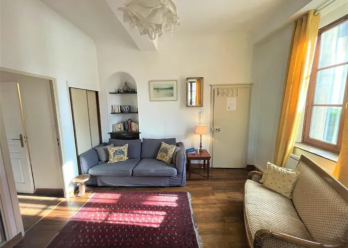 Tres Bel Appartement Dijonnais Place Wilson Gutembert